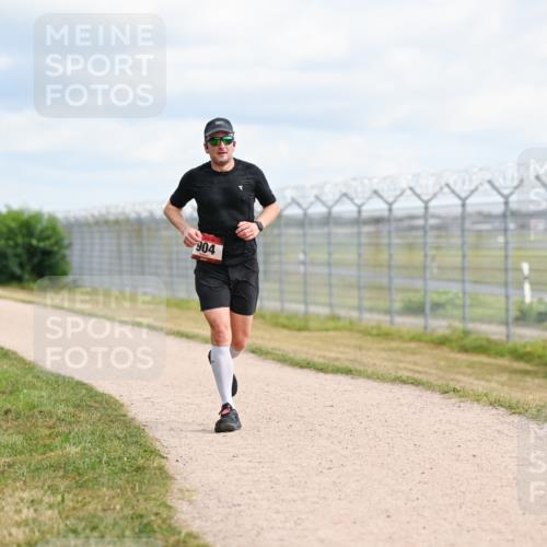 14.09.2025 - Airport Race Dr. Thomas Lammeyer http://msf.ph/oto/8862929 14.09.2025 12:02:23 Laufen 904 meine-sportfotos.de