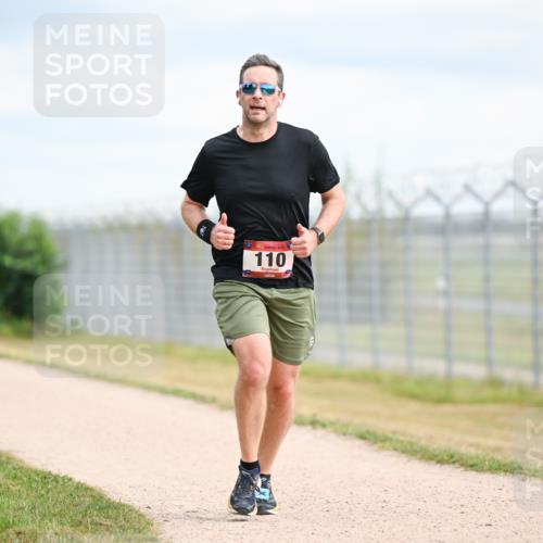 14.09.2025 - Airport Race Dr. Thomas Lammeyer http://msf.ph/oto/8862987 14.09.2025 12:02:28 Laufen 110 meine-sportfotos.de