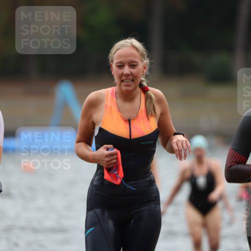14.09.2025 - Stadtparktriathlon Michael Strokosch http://msf.ph/oto/8862989 14.09.2025 10:13:35 Schwimmen 637, 639, 641, 677, 679, 685, 694, 695 meine-sportfotos.de