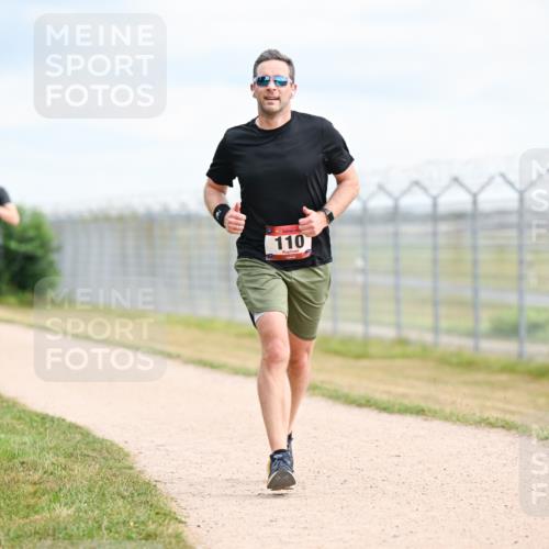 14.09.2025 - Airport Race Dr. Thomas Lammeyer http://msf.ph/oto/8862996 14.09.2025 12:02:29 Laufen 110 meine-sportfotos.de