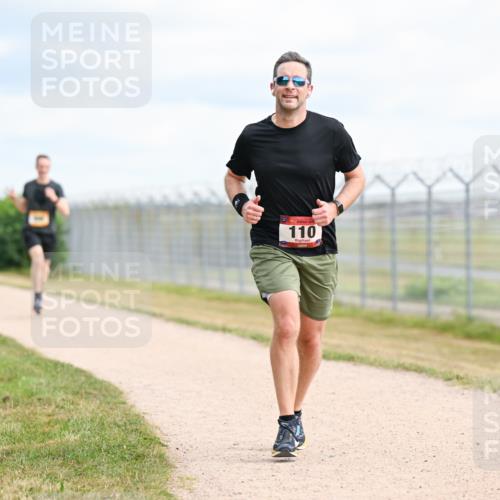 14.09.2025 - Airport Race Dr. Thomas Lammeyer http://msf.ph/oto/8863010 14.09.2025 12:02:30 Laufen 110 meine-sportfotos.de