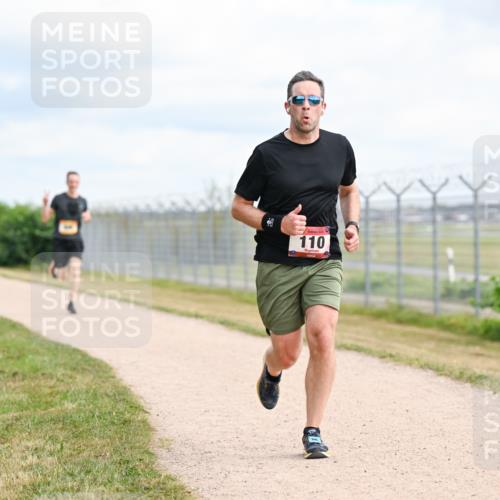 14.09.2025 - Airport Race Dr. Thomas Lammeyer http://msf.ph/oto/8863021 14.09.2025 12:02:30 Laufen 110 meine-sportfotos.de