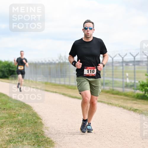 14.09.2025 - Airport Race Dr. Thomas Lammeyer http://msf.ph/oto/8863024 14.09.2025 12:02:30 Laufen 110 meine-sportfotos.de