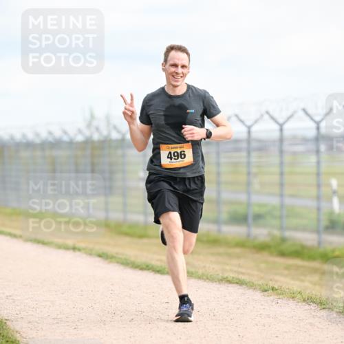 14.09.2025 - Airport Race Dr. Thomas Lammeyer http://msf.ph/oto/8863064 14.09.2025 12:02:33 Laufen 496 meine-sportfotos.de