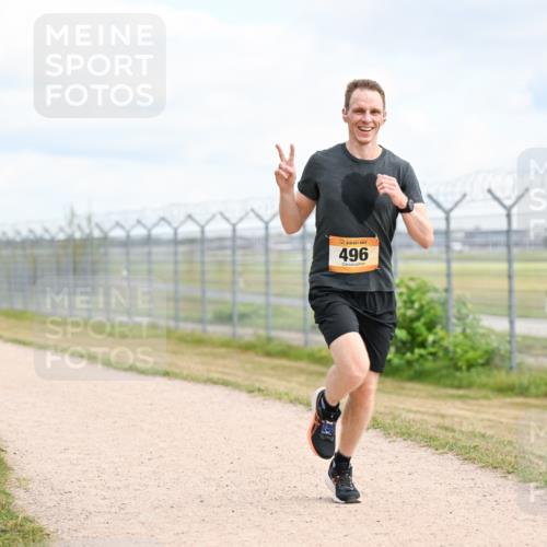 14.09.2025 - Airport Race Dr. Thomas Lammeyer http://msf.ph/oto/8863089 14.09.2025 12:02:35 Laufen 496 meine-sportfotos.de