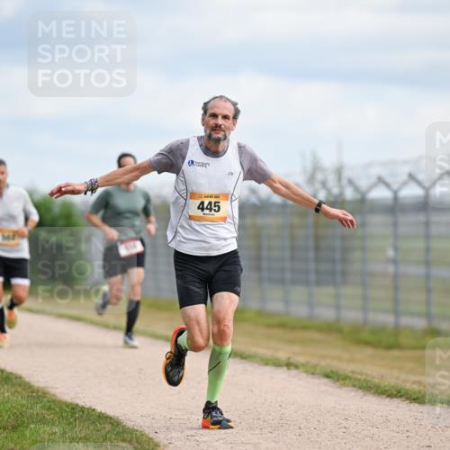 14.09.2025 - Airport Race Dr. Thomas Lammeyer http://msf.ph/oto/8863117 14.09.2025 12:02:37 Laufen 445 meine-sportfotos.de