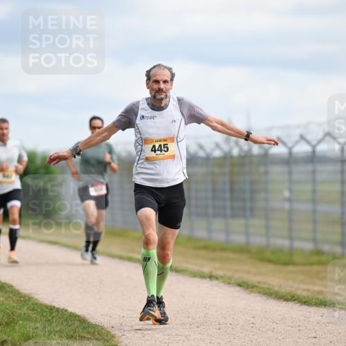 14.09.2025 - Airport Race Dr. Thomas Lammeyer http://msf.ph/oto/8863121 14.09.2025 12:02:38 Laufen 445 meine-sportfotos.de