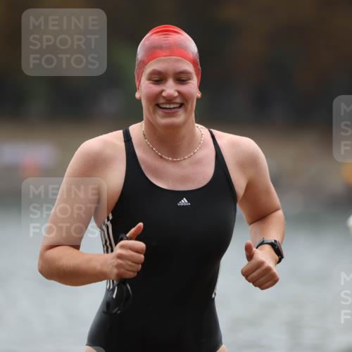 14.09.2025 - Stadtparktriathlon Michael Strokosch http://msf.ph/oto/8863141 14.09.2025 10:14:24 Schwimmen 647, 650, 683, 698, 704, 720 meine-sportfotos.de