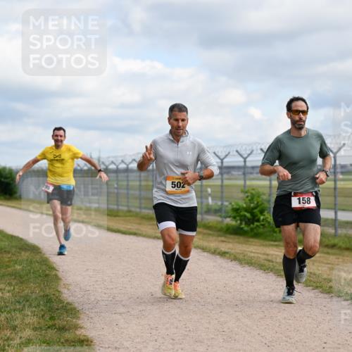 14.09.2025 - Airport Race Dr. Thomas Lammeyer http://msf.ph/oto/8863171 14.09.2025 12:02:43 Laufen 295, 502, 158 meine-sportfotos.de