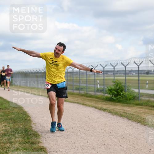 14.09.2025 - Airport Race Dr. Thomas Lammeyer http://msf.ph/oto/8863196 14.09.2025 12:02:45 Laufen 95 meine-sportfotos.de