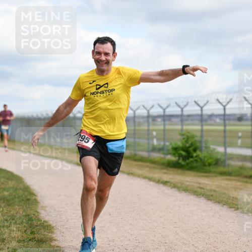 14.09.2025 - Airport Race Dr. Thomas Lammeyer http://msf.ph/oto/8863209 14.09.2025 12:02:46 Laufen 195 meine-sportfotos.de