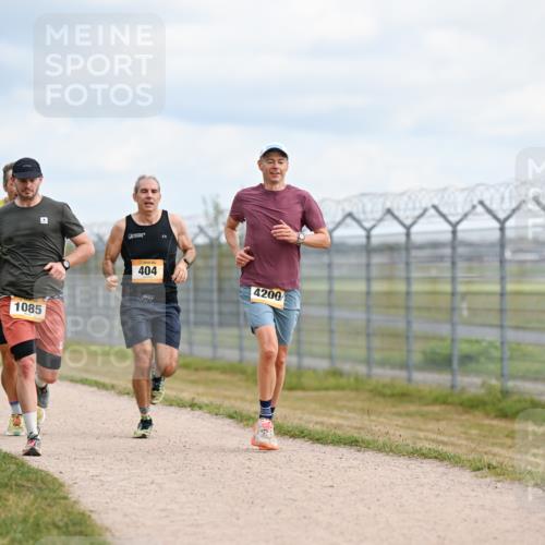 14.09.2025 - Airport Race Dr. Thomas Lammeyer http://msf.ph/oto/8863242 14.09.2025 12:02:50 Laufen 1097, 1085, 404, 4200 meine-sportfotos.de