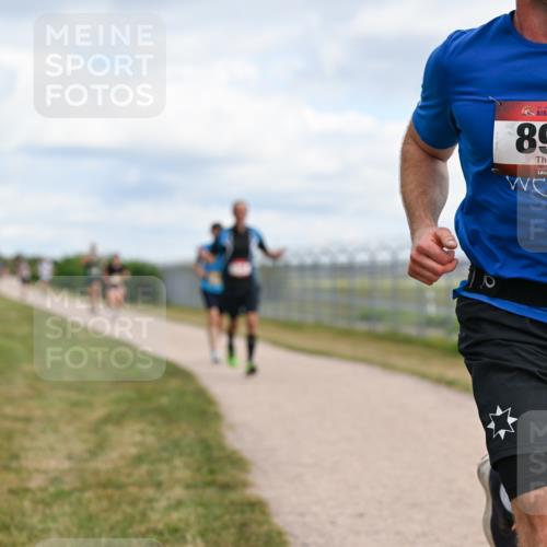 14.09.2025 - Airport Race Dr. Thomas Lammeyer http://msf.ph/oto/8863378 14.09.2025 12:02:59 Laufen 33, 542, 898 meine-sportfotos.de