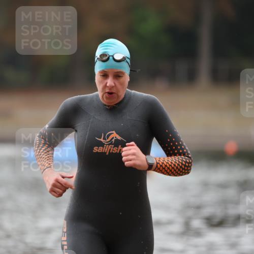 14.09.2025 - Stadtparktriathlon Michael Strokosch http://msf.ph/oto/8863388 14.09.2025 10:18:24 Schwimmen 638 meine-sportfotos.de