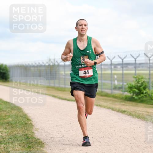14.09.2025 - Airport Race Dr. Thomas Lammeyer http://msf.ph/oto/8863488 14.09.2025 12:03:07 Laufen 44 meine-sportfotos.de