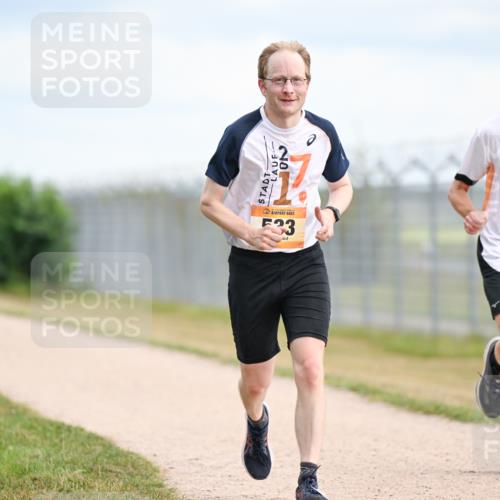 14.09.2025 - Airport Race Dr. Thomas Lammeyer http://msf.ph/oto/8863522 14.09.2025 12:03:15 Laufen 252 meine-sportfotos.de