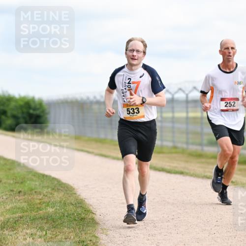 14.09.2025 - Airport Race Dr. Thomas Lammeyer http://msf.ph/oto/8863536 14.09.2025 12:03:16 Laufen 533, 252 meine-sportfotos.de