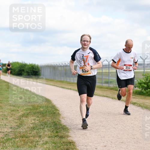 14.09.2025 - Airport Race Dr. Thomas Lammeyer http://msf.ph/oto/8863551 14.09.2025 12:03:16 Laufen 55, 252 meine-sportfotos.de