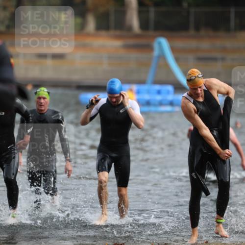 14.09.2025 - Stadtparktriathlon Michael Strokosch http://msf.ph/oto/8863690 14.09.2025 10:32:21 Schwimmen 732, 748, 753, 758, 759, 780, 782, 785, 796, 799, 800 meine-sportfotos.de
