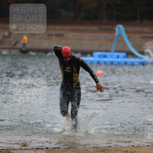 14.09.2025 - Stadtparktriathlon Michael Strokosch http://msf.ph/oto/8863757 14.09.2025 08:49:07 Schwimmen 315 meine-sportfotos.de