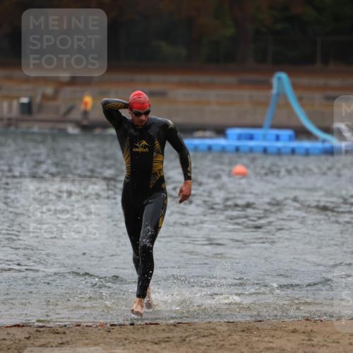 14.09.2025 - Stadtparktriathlon Michael Strokosch http://msf.ph/oto/8863760 14.09.2025 08:49:07 Schwimmen 315 meine-sportfotos.de