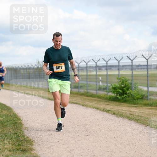 14.09.2025 - Airport Race Dr. Thomas Lammeyer http://msf.ph/oto/8863793 14.09.2025 12:03:41 Laufen 607 meine-sportfotos.de