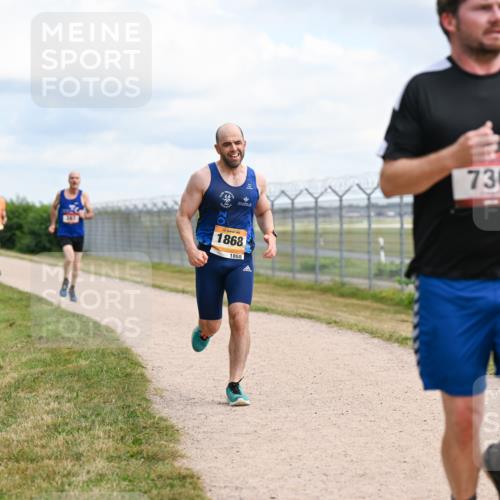 14.09.2025 - Airport Race Dr. Thomas Lammeyer http://msf.ph/oto/8863870 14.09.2025 12:03:47 Laufen 1868, 1868, 730 meine-sportfotos.de