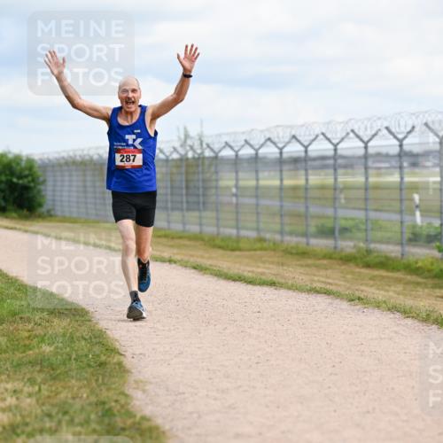 14.09.2025 - Airport Race Dr. Thomas Lammeyer http://msf.ph/oto/8863886 14.09.2025 12:03:49 Laufen 287 meine-sportfotos.de