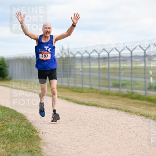 14.09.2025 - Airport Race Dr. Thomas Lammeyer http://msf.ph/oto/8863892 14.09.2025 12:03:49 Laufen 287 meine-sportfotos.de
