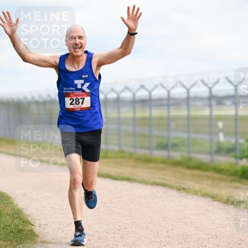 14.09.2025 - Airport Race Dr. Thomas Lammeyer http://msf.ph/oto/8863915 14.09.2025 12:03:50 Laufen 287 meine-sportfotos.de
