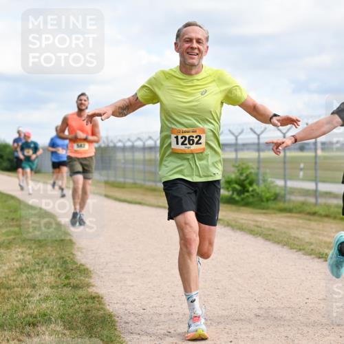 14.09.2025 - Airport Race Dr. Thomas Lammeyer http://msf.ph/oto/8864048 14.09.2025 12:04:00 Laufen 542, 1262, 605 meine-sportfotos.de