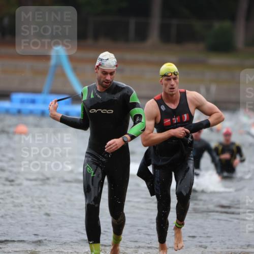14.09.2025 - Stadtparktriathlon Michael Strokosch http://msf.ph/oto/8864080 14.09.2025 08:50:46 Schwimmen 314, 322, 365 meine-sportfotos.de