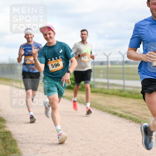 14.09.2025 - Airport Race Dr. Thomas Lammeyer http://msf.ph/oto/8864135 14.09.2025 12:04:06 Laufen 596, 803 meine-sportfotos.de