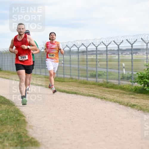 14.09.2025 - Airport Race Dr. Thomas Lammeyer http://msf.ph/oto/8864292 14.09.2025 12:04:21 Laufen 799, 1193 meine-sportfotos.de