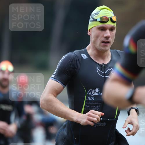 14.09.2025 - Stadtparktriathlon Michael Strokosch http://msf.ph/oto/8864323 14.09.2025 08:51:49 Schwimmen 304, 323, 326, 333, 342, 345, 352, 358, 362, 363, 371, 375 meine-sportfotos.de