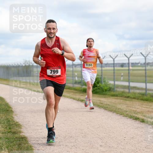 14.09.2025 - Airport Race Dr. Thomas Lammeyer http://msf.ph/oto/8864344 14.09.2025 12:04:24 Laufen 799, 1193 meine-sportfotos.de