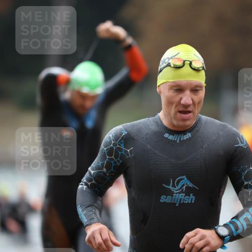 14.09.2025 - Stadtparktriathlon Michael Strokosch http://msf.ph/oto/8864353 14.09.2025 08:51:56 Schwimmen 304, 333, 337, 342, 352, 358, 362, 371, 451 meine-sportfotos.de