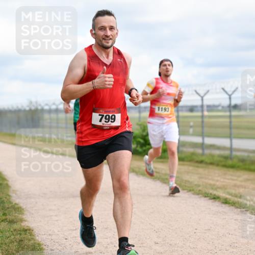 14.09.2025 - Airport Race Dr. Thomas Lammeyer http://msf.ph/oto/8864354 14.09.2025 12:04:24 Laufen 799, 1193 meine-sportfotos.de