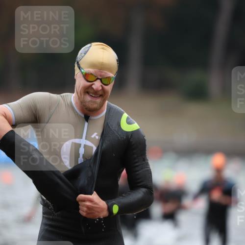 14.09.2025 - Stadtparktriathlon Michael Strokosch http://msf.ph/oto/8864373 14.09.2025 08:52:00 Schwimmen 304, 328, 333, 337, 341, 342, 358, 366, 372, 451 meine-sportfotos.de
