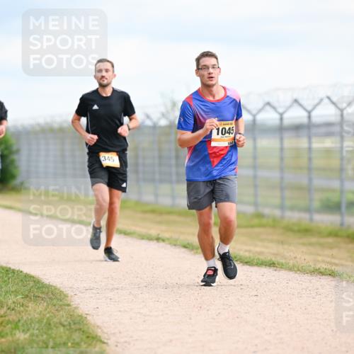 14.09.2025 - Airport Race Dr. Thomas Lammeyer http://msf.ph/oto/8864395 14.09.2025 12:04:30 Laufen 1506, 345, 1045, 1045 meine-sportfotos.de