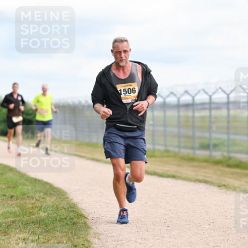 14.09.2025 - Airport Race Dr. Thomas Lammeyer http://msf.ph/oto/8864453 14.09.2025 12:04:35 Laufen 1506, 1506 meine-sportfotos.de