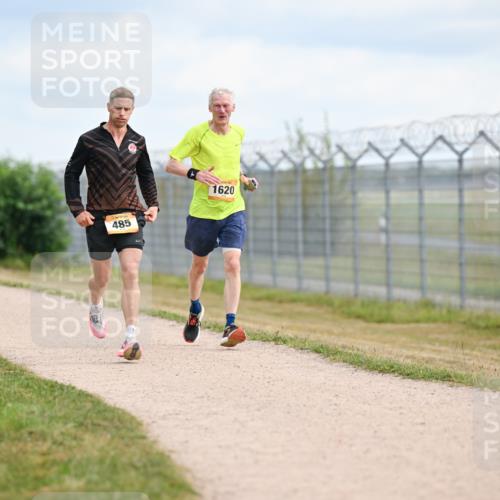 14.09.2025 - Airport Race Dr. Thomas Lammeyer http://msf.ph/oto/8864475 14.09.2025 12:04:37 Laufen 485, 1620 meine-sportfotos.de