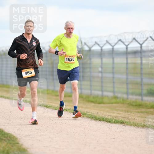 14.09.2025 - Airport Race Dr. Thomas Lammeyer http://msf.ph/oto/8864486 14.09.2025 12:04:37 Laufen 485, 1620 meine-sportfotos.de