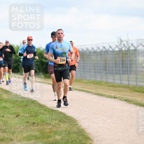 14.09.2025 - Airport Race Dr. Thomas Lammeyer http://msf.ph/oto/8864544 14.09.2025 12:04:41 Laufen 53, 336 meine-sportfotos.de