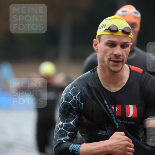 14.09.2025 - Stadtparktriathlon Michael Strokosch http://msf.ph/oto/8864562 14.09.2025 08:52:51 Schwimmen 320, 348, 353, 360, 369 meine-sportfotos.de