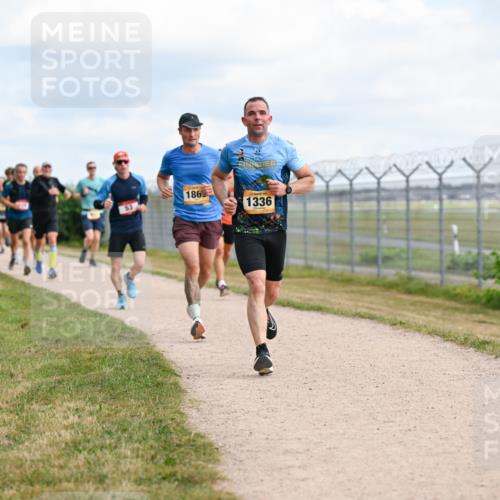 14.09.2025 - Airport Race Dr. Thomas Lammeyer http://msf.ph/oto/8864590 14.09.2025 12:04:44 Laufen 186, 1336 meine-sportfotos.de