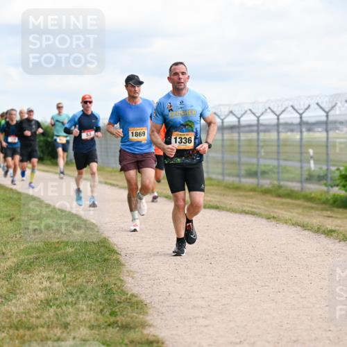 14.09.2025 - Airport Race Dr. Thomas Lammeyer http://msf.ph/oto/8864593 14.09.2025 12:04:44 Laufen 53, 1869, 1336 meine-sportfotos.de