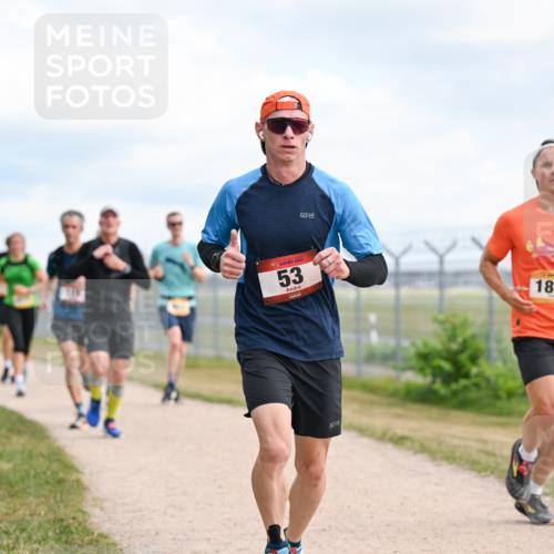 14.09.2025 - Airport Race Dr. Thomas Lammeyer http://msf.ph/oto/8864665 14.09.2025 12:04:48 Laufen 53, 1828 meine-sportfotos.de