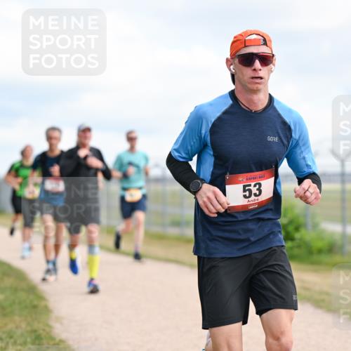 14.09.2025 - Airport Race Dr. Thomas Lammeyer http://msf.ph/oto/8864675 14.09.2025 12:04:49 Laufen 53, 182 meine-sportfotos.de