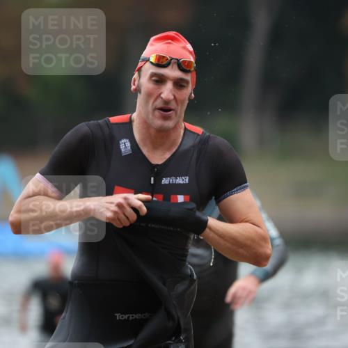14.09.2025 - Stadtparktriathlon Michael Strokosch http://msf.ph/oto/8864706 14.09.2025 08:53:38 Schwimmen 312, 346, 480 meine-sportfotos.de